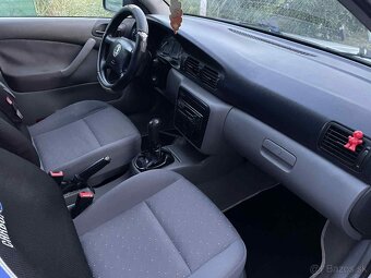 Škoda Octaviu 1.4 benzin 16V R.v 2002 - 6