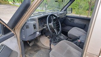 Nissan Patrol Y60 - 6