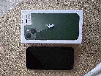 Predám Apple iPhone 13 128 GB Green a Apple Watch series 7 - 6