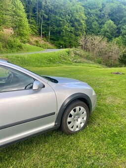 Škoda octavia 2 scout predfl 4x4 - 6
