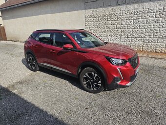 Peugeot 2008 1.2 Allure full výbava - 6