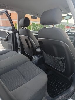 AUDI A4 AVANT S-LINE 2.0TDI - 6