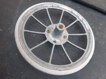 Detský kočík pre bábiky. - 6