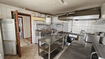 VIVAREAL ATRAKTÍVNE OBCHODNÉ - NEBYTOVÉ  PRIESTORY,  HISTOR - 6