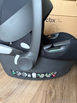 CYBEX autosedačka + CYBEX základna - 6