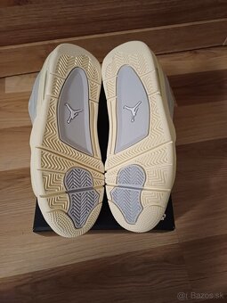 Air Jordan 4 - 6