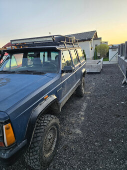 jeep cherkee xj 2,1 - 6