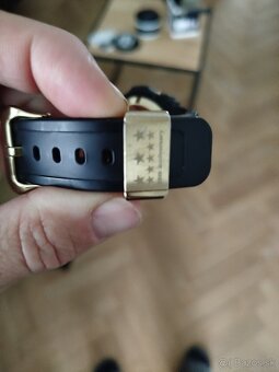 G-Shock DW-5735D-1BER - 6