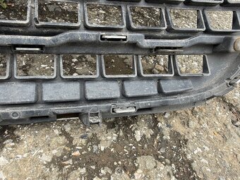 Predná maska, mriežka Renault Master III LIFT 62310900R - 6
