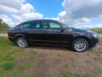 Škoda Superb 1,6 TDI sedan 7.2014 - 6