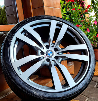 alu R22 5x120, senzory tlaku, letné pneu, BMW X5, X6 - 6