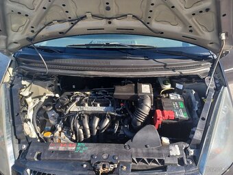 Mitsubishi colt 1.3 - 6