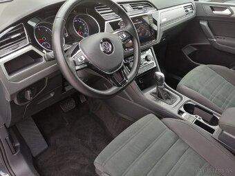 Volkswagen Touran 2.0TDI 110Kw DSG - 6