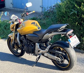 Honda hornet 600 - 6
