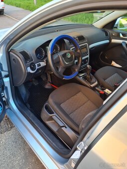 Škoda octavia 2 FL kombi 1.6tdi - 6