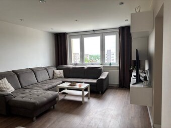 Na predaj 3- izbový byt s balkónom na ul. P. Blahu v N.Z. - 6