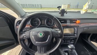 Škoda Superb Combi 2.0 TDI CR 4x4 140k Comfort DSG - 6