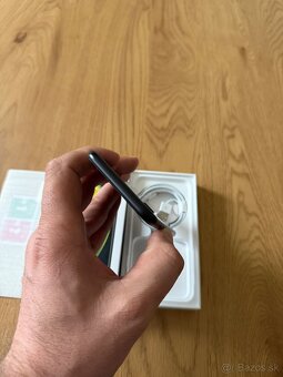 iPhone SE 2020 64 gb Black v záruke - 6