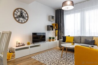 NA PREDAJ 2i BYT S BALKÓNOM, ŠANCOVA ULICA, PREMIÉRE - 6