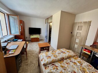 Veľký 6i. RD a garážou, 612m2 pozemok, obec Smolenice - 6