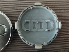 Stredove krytky / puklicky diskov Audi - 6
