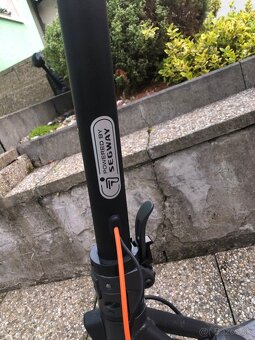 Elektrická kolobežka Ninebot - 6