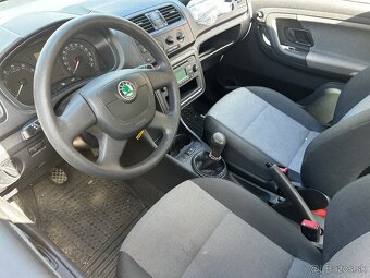Rozpredam Skoda Fabia 2 1.2 HTP facelit 72tis KM - 6