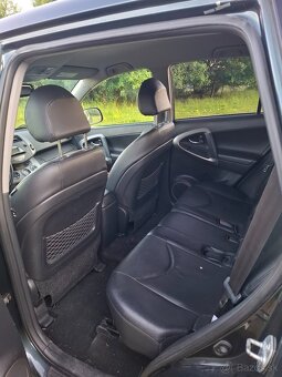 Toyota rav4 - 6