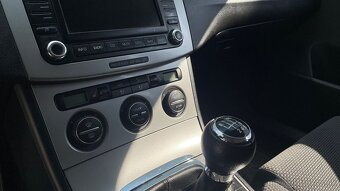 VW Passat B6 2.0TDI - 6