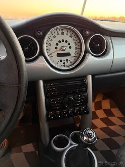 Mini Cooper 1.6 - 6