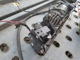 Kompresor + zadní měchy BMW F07, F01, F02 - 6