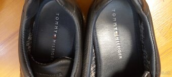 Dámske kožené tenisky Tommy Hilfiger veľ 40 - 6