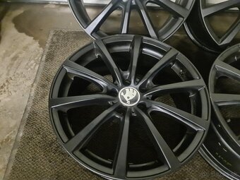 5X112 R19 BROCK-uniwheels ALU DISKY - 6