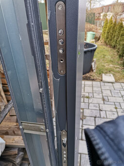 Vchodové dvere 90 kovové - 6