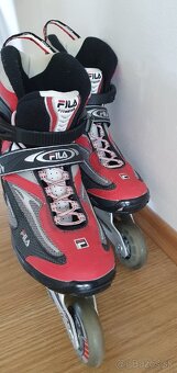 FILA kolieskové korčule 41 + chrániče - 6