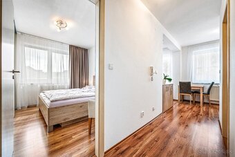 Na predaj veľmi pekný 2-izbový byt s terasou - Svit - 6
