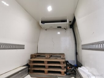 Iveco daily 3.0 benzin plus cng, chladi mrazi - 6