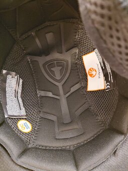 Detská lyžiarska prilba - 6