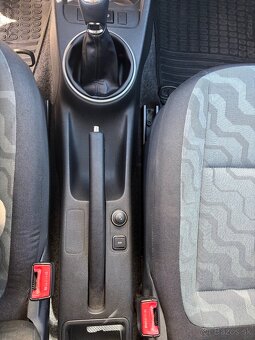 Škoda fabia 2 - 6