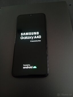Samsung Galaxy A40 - 6
