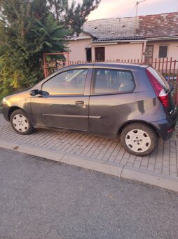 Predám Fiat Punto 2 - 6