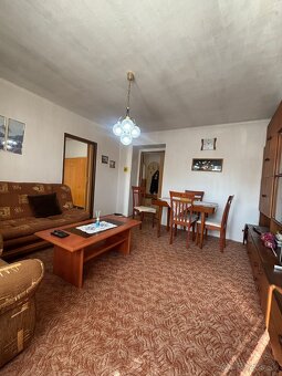 2 izbovy byt na predaj v centre mesta NR - 6