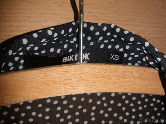 Letné čierne šaty - 6