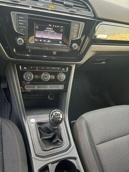 Volkswagen Touran 1.6 TDI SCR BMT 115k Comfortline EU6 85 - 6