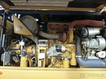 CATERPILLAR M313D - kolové rýpadlo - 6
