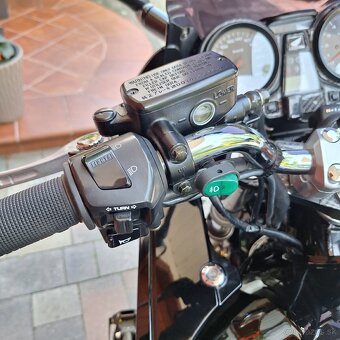 Honda CB 1300 SA - 6