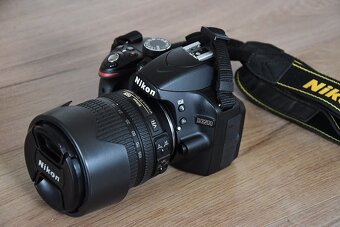 Nikon d3200 s VR AF 18-105 + brasna - nafotene 4 tisic.snim. - 6
