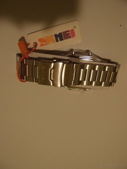 Predám nové retro SKMEI - 6