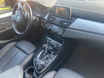 BMW 218 D - 6