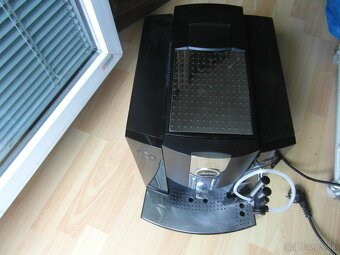 Jura C9 - 6